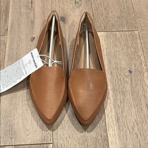 Amazon Essentials Women's Loafer Flat Size: 8W